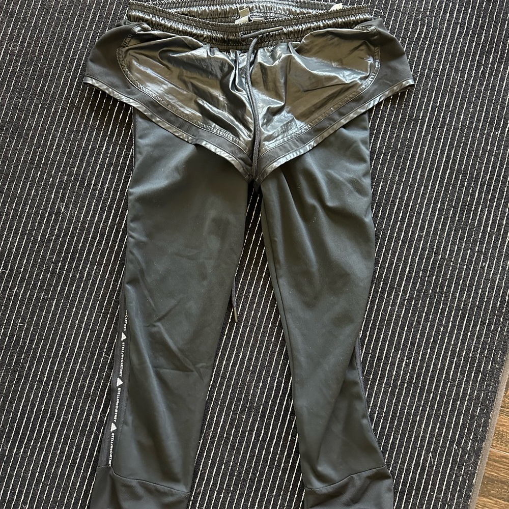 Black Athletic Pants with Reflective Details